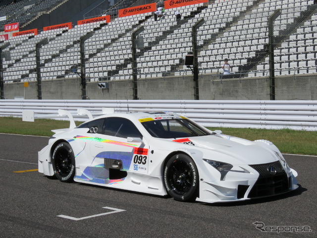 8月の鈴鹿1000kmの際にお披露目された、レクサスの17年型GT500マシン「LC500」。