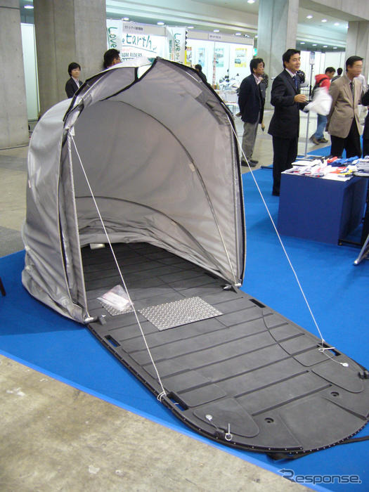 【東京モーターサイクルショー07】パーキング＆ガレージグッズも充実