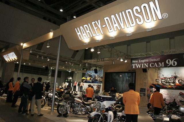 【東京モーターサイクルショー07】ハーレーはバイクよりカスタムパーツ