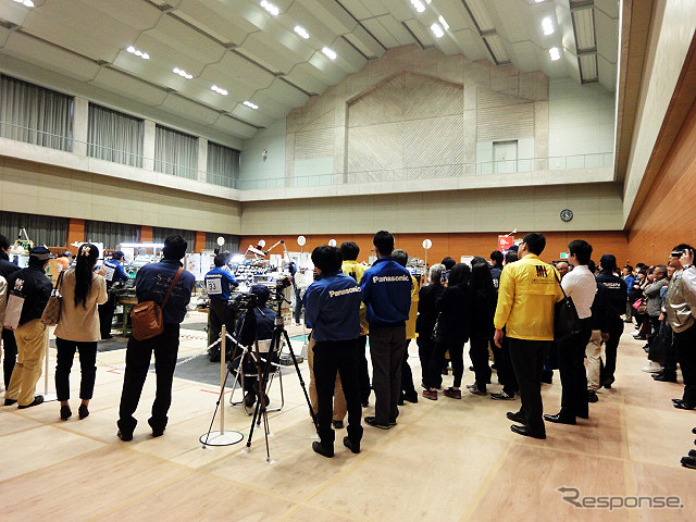 山形市・天童市・寒河江市・山辺町の各会場で行われた技能五輪全国大会(10月21~24日) 「機械組立て」競技のようす