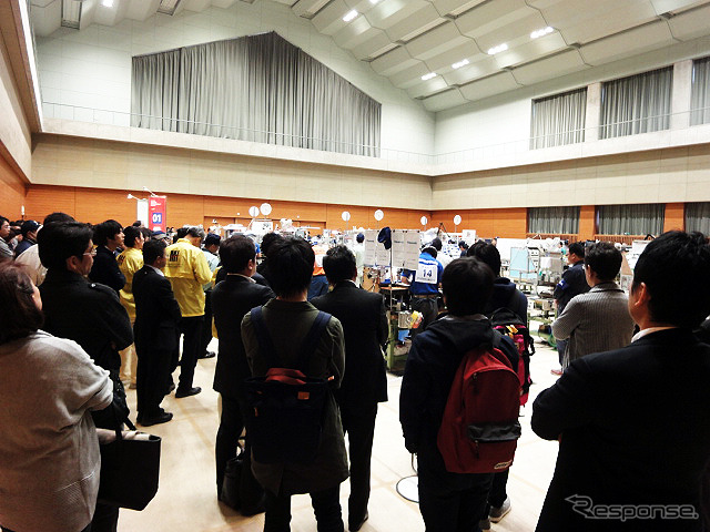 山形市・天童市・寒河江市・山辺町の各会場で行われた技能五輪全国大会（10月21～24日）　「機械組立て」競技のようす