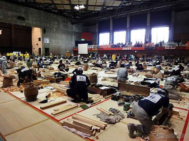 技能五輪全国大会(10月21~24日) 「建築大工」競技