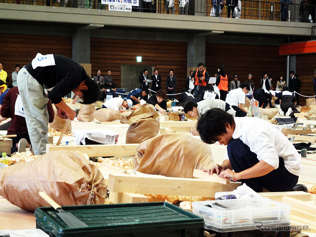 技能五輪全国大会(10月21~24日) 「建築大工」競技