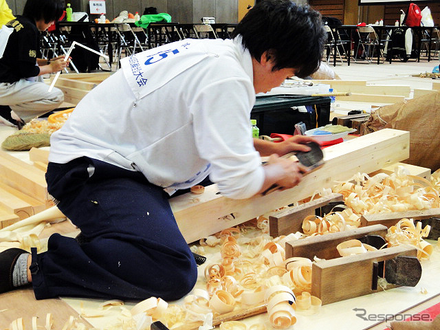 技能五輪全国大会(10月21~24日) 「建築大工」競技