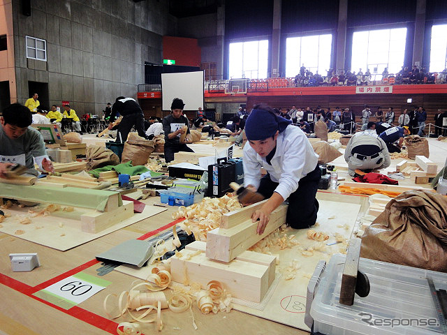 技能五輪全国大会(10月21~24日) 「建築大工」競技