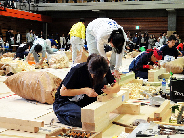 技能五輪全国大会(10月21~24日) 「建築大工」競技