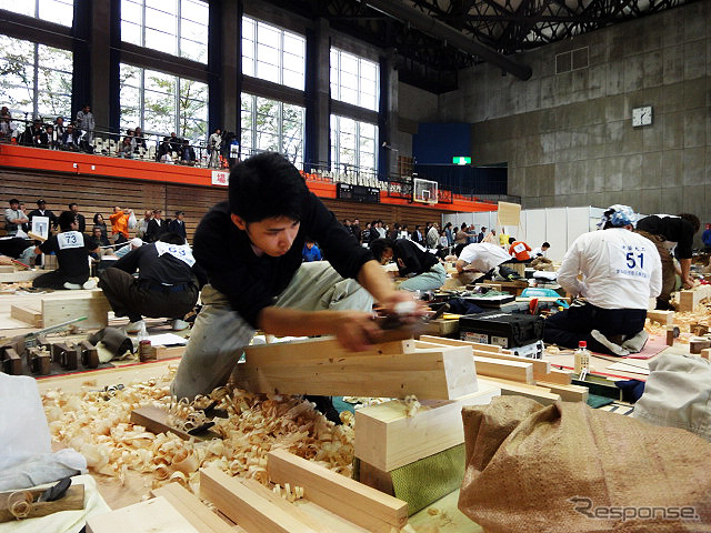 技能五輪全国大会(10月21~24日) 「建築大工」競技