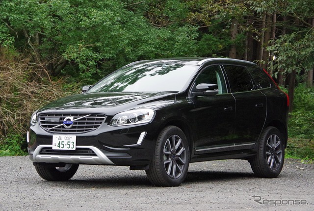 ボルボ XC60 T5 AWDクラシック(ディーラーオプション「フロントバンパーバー」「リアスキッドプレート」「リアエンターテイメントシステム」装着車)