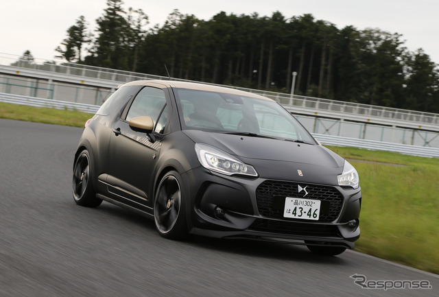 DS 3 パフォーマンス ブラックスペシャル