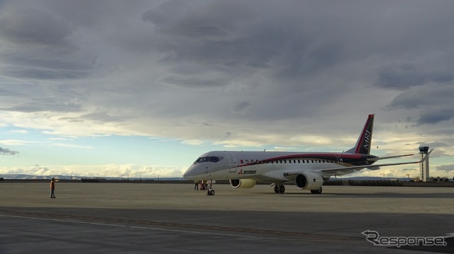 MRJ（グラント・カウンティ空港）　〈写真提供　三菱航空機〉