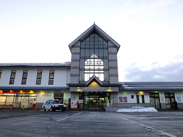 かみのやま温泉駅