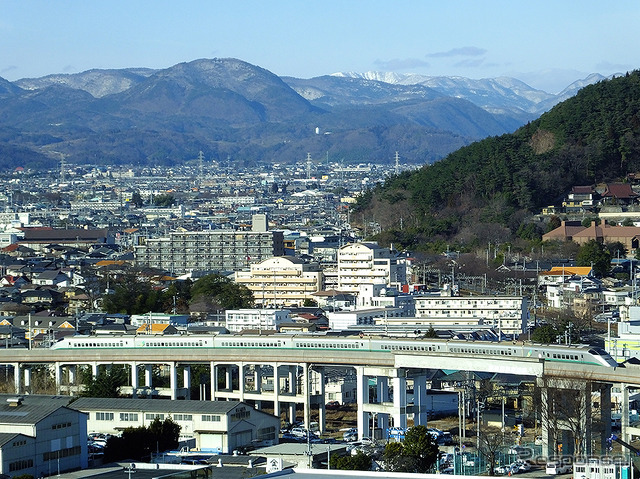 山形新幹線E3系