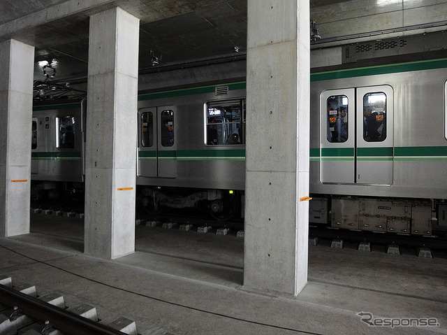 東京メトロ 異常時総合想定訓練(10月27日、新木場検車区内 総合研修訓練センター)