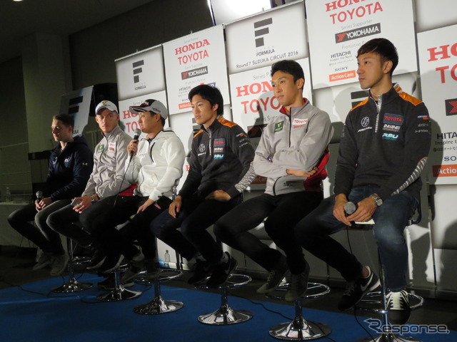 予選前日、金曜会見に臨んだタイトル有力候補6人。左からバンドーン、ロッテラー、関口雄飛、国本雄資、中嶋一貴、石浦宏明。