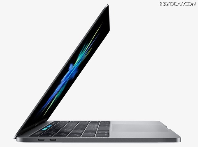 新型MacBook Proの評判は? Touch Barへの期待、SDカードスロット廃止を残念がる声など