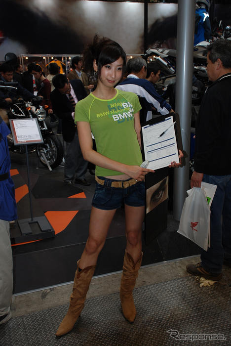 【東京モーターサイクルショー07】コンパニオン写真蔵…その5