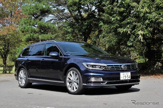 VWパサートヴァリアント2.0TSI R-Line