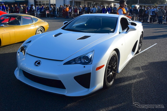 レクサス LFA