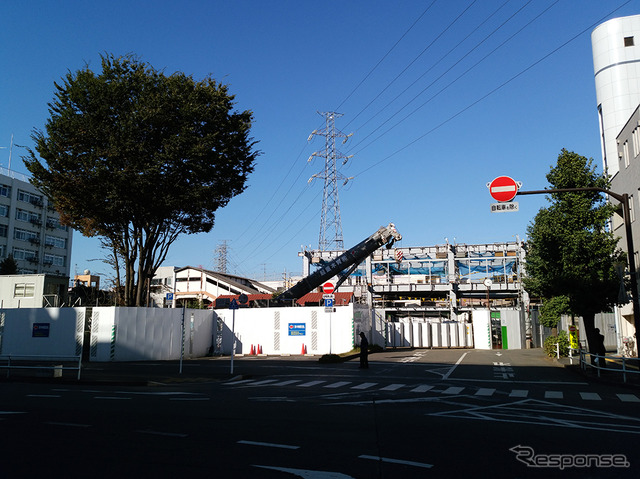 JR青梅線 東中神駅(2016年11月時)