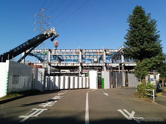 JR青梅線 東中神駅(2016年11月時)