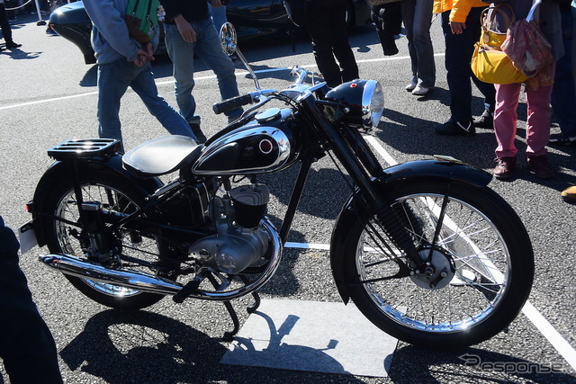 ヤマハ YB-1(1955年)