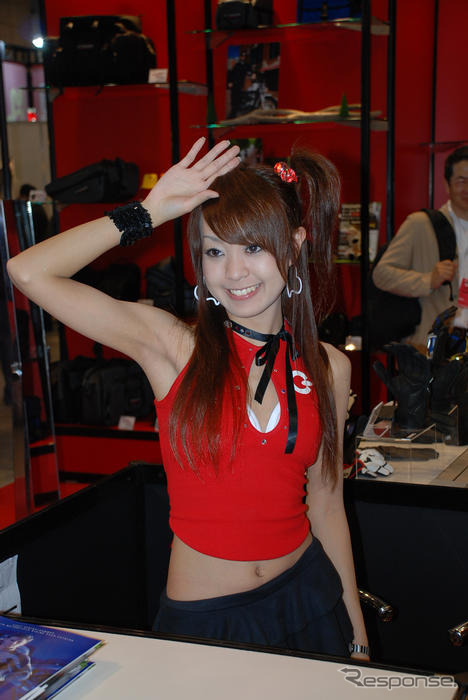 【東京モーターサイクルショー07】コンパニオン写真蔵…その6