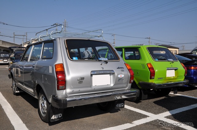 レオーネ バン4WD