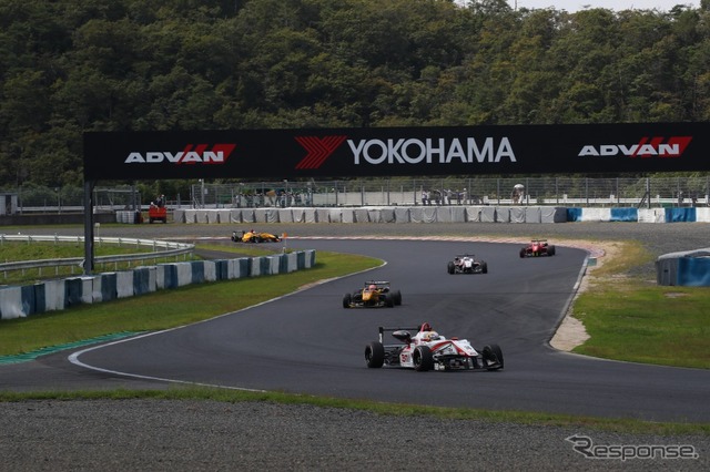 2016年岡山国際サーキットでのレースの様子