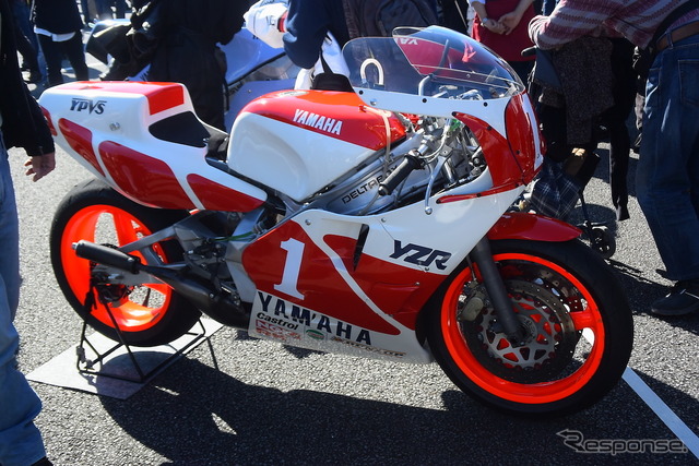 YZR500［0W81］（1985年）