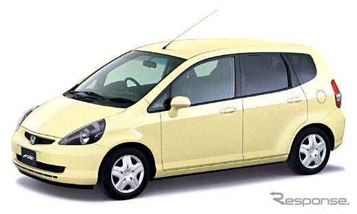 『フィット』、『スカイライン』、『ブレビス』……新型車効果で販売好調!!
