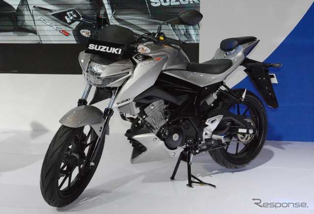 スズキGSX-S150