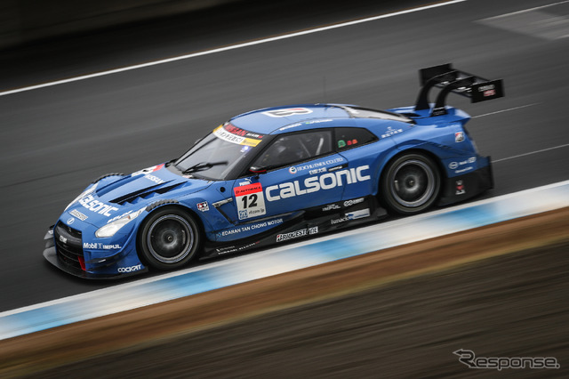 公式練習日の午後セッション、GT500の2番手タイムだった#12 日産GT-R。