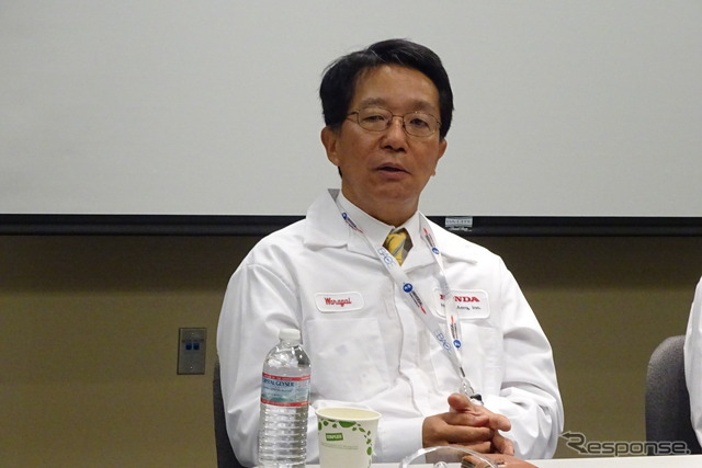 藁谷篤邦社長　《撮影　池原照雄》