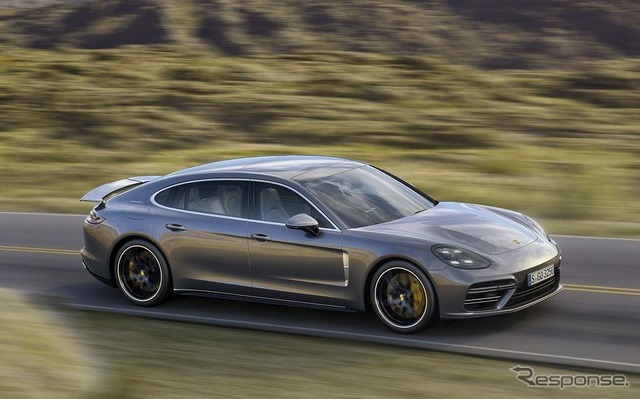 新型 ポルシェ パナメーラ エグゼクティブ