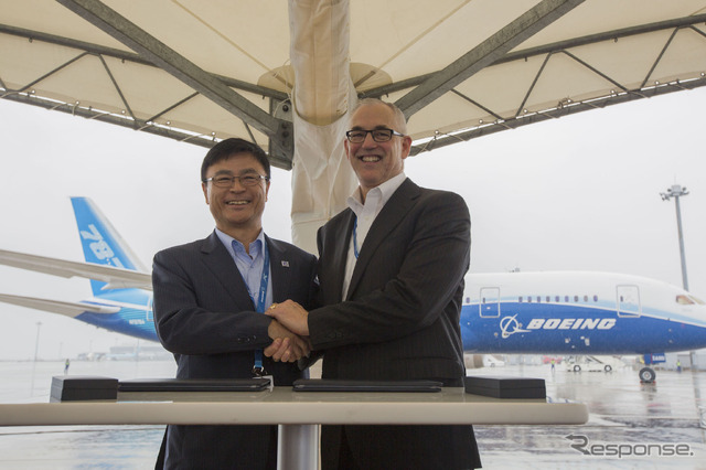 2015年7月、787初号機寄贈式典