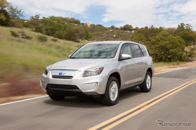 トヨタが北米で市販した電気自動車「RAV4 EV」