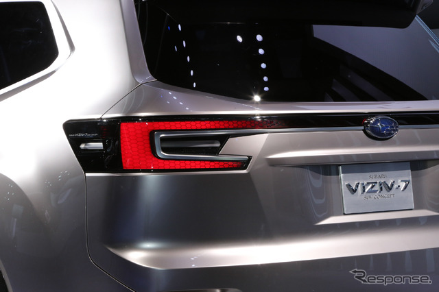 スバル VIZIV-7 SUV コンセプト(ロサンゼルスモーターショー16)