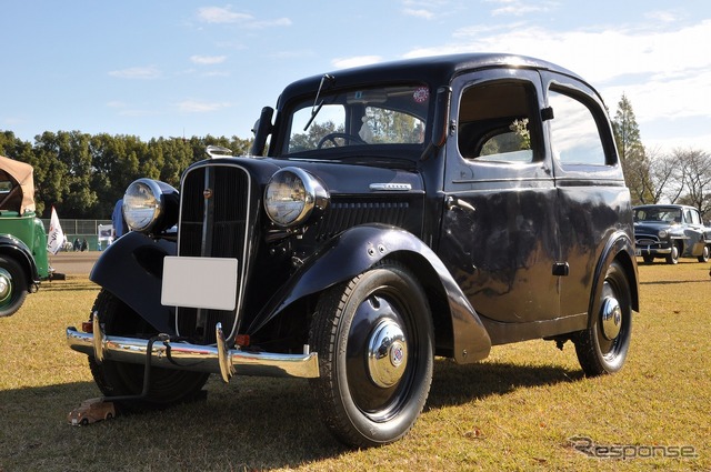 1937年 ダットサン セダン