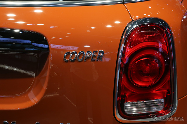 MINI クロスオーバー 新型(ロサンゼルスモーターショー16)