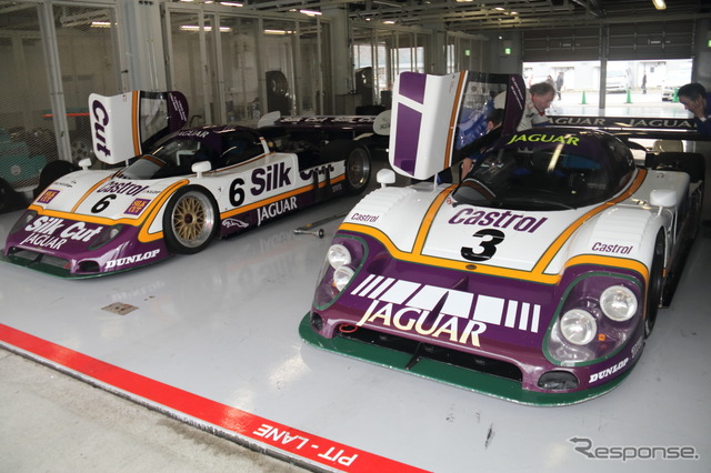 ジャガーのグループCカー(左がXJR-8、右がXJR-9)