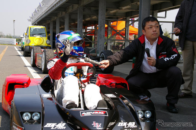 マッチ「これはヤバイ!!」…EVレーシング試乗会