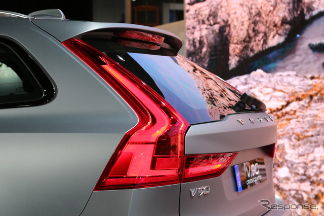 ボルボ V90クロスカントリー(ロサンゼルスモーターショー16)