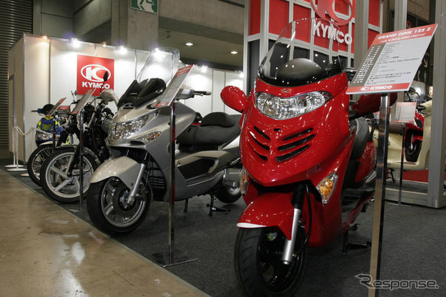 【東京モーターサイクルショー07】写真蔵…キムコ