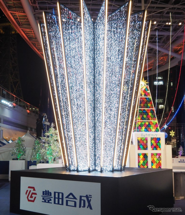 豊田合成製LEDを使用したオブジェ