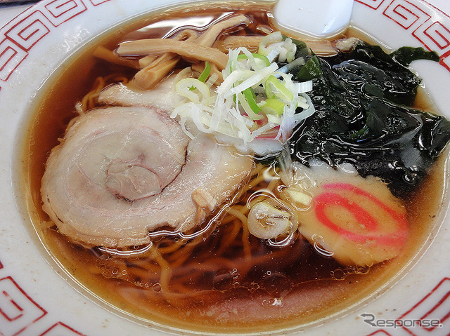 春日部駅 野田線ホームのラーメン屋