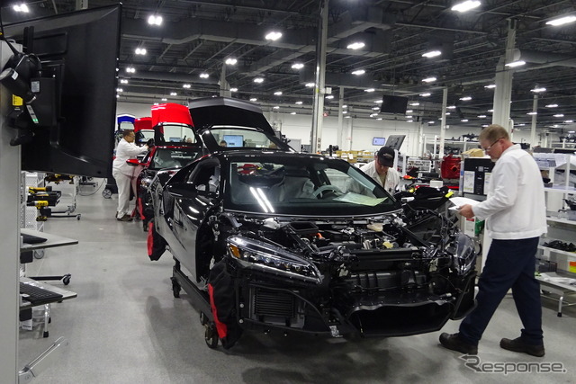 ホンダ NSXの組み立てライン(オハイオ州メアリズビル工場内)