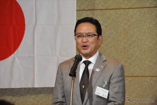 全国オートバイ事業協同組合連合会の新会長に選任された大村直幸氏(24日・東京都港区)