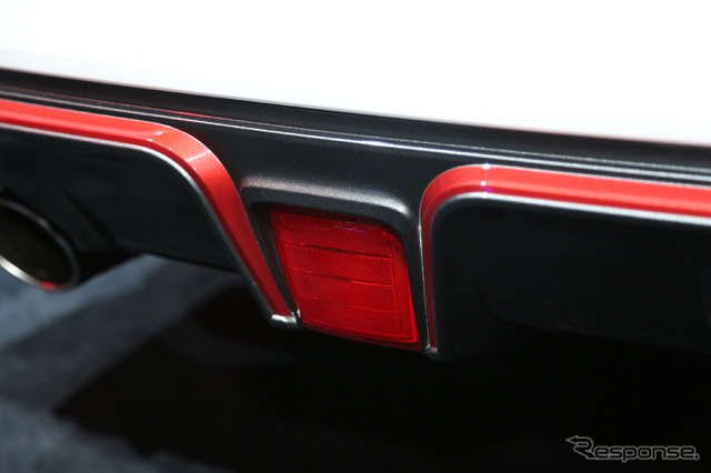 日産 セントラNISMO(ロサンゼルスモーターショー16)