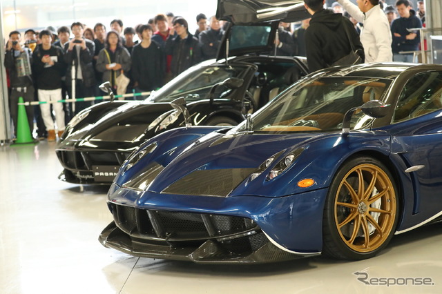 鈴鹿サウンド・オブ・エンジンで登場したパガーニのスーパーカー