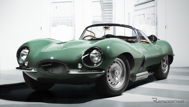 ジャガー XKSS の復刻モデル